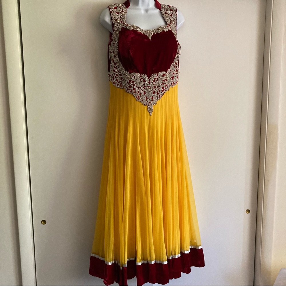 Unbranded Red & Yellow Beaded & Sequined Gown Dress Costume, Sz XL/14 - Picture 2 of 16